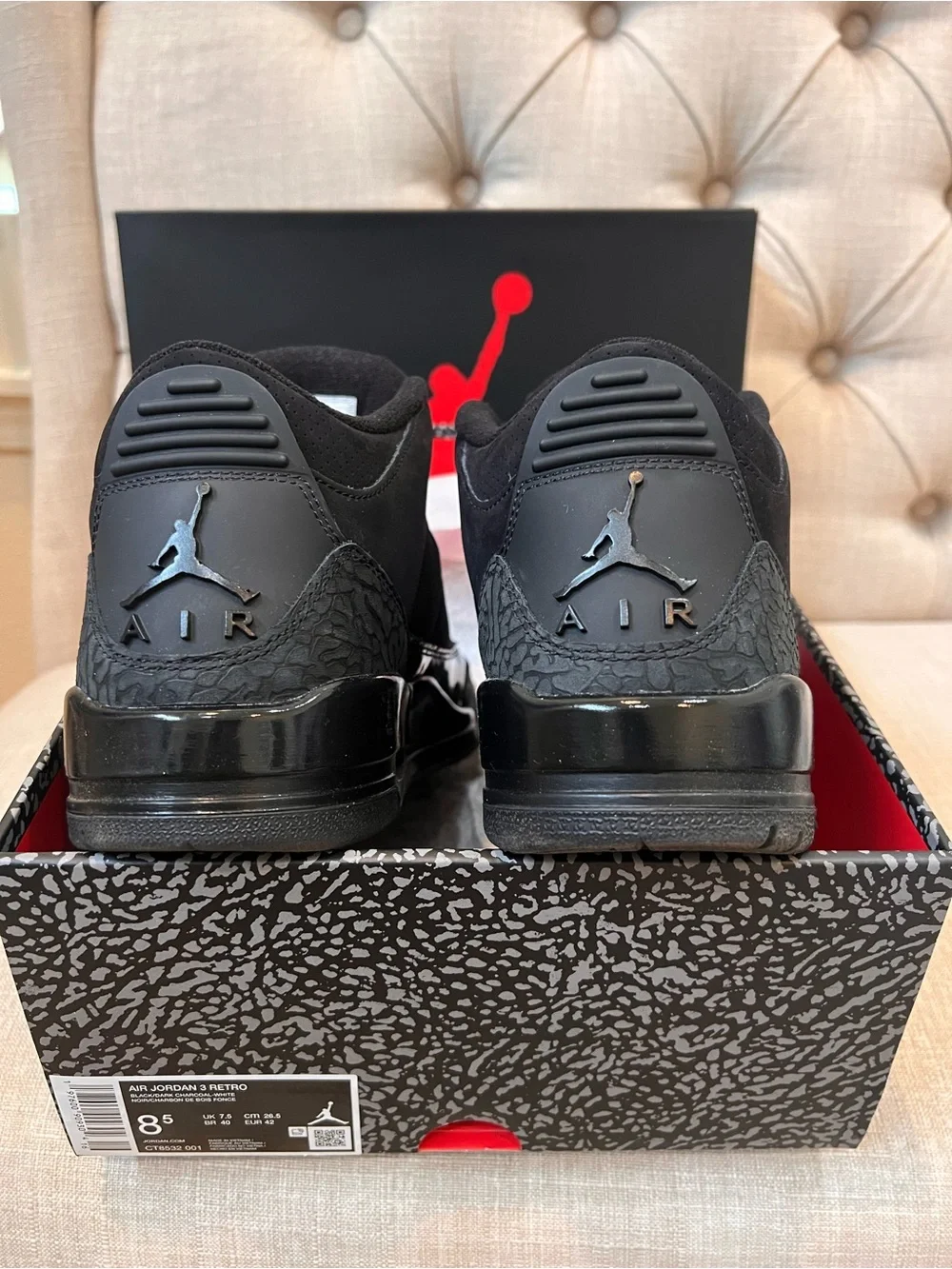 Air Jordan 3 Retro Black Cat Men's Size 8.5 Sneakers Like New!!
